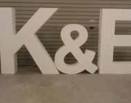 K&E