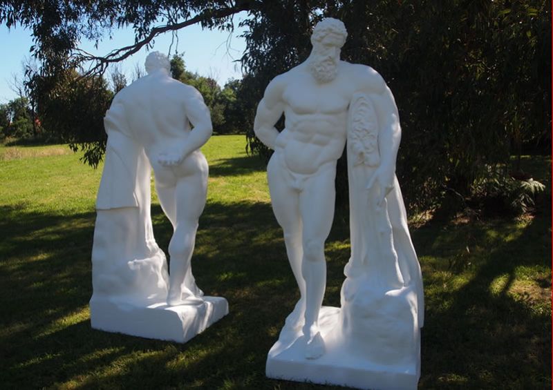 Hercules statues
